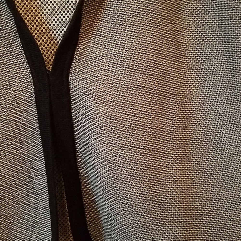 Banana Republic Sweater Blazer - Picture 4 of 5